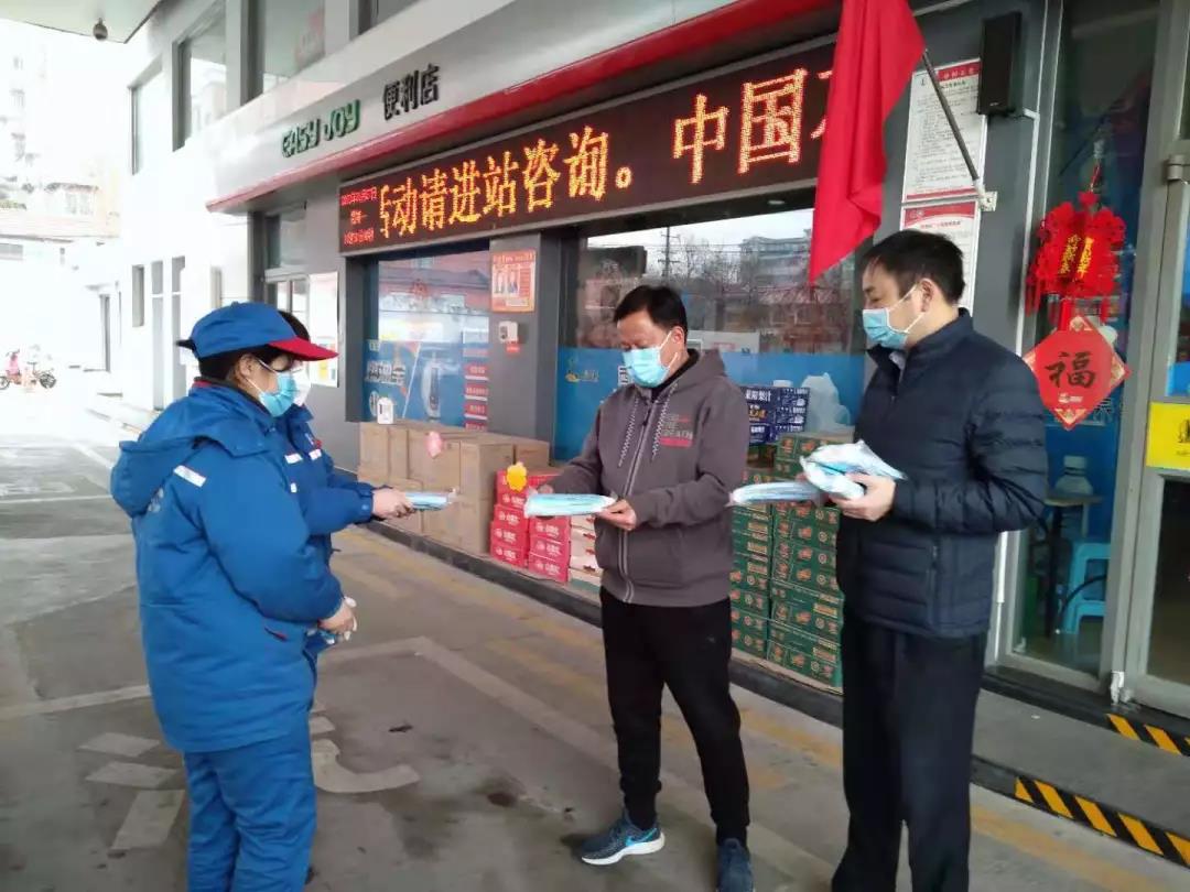 中國疫情防控最新動態(tài)，小巷深處的防疫故事與特色小店的奇遇