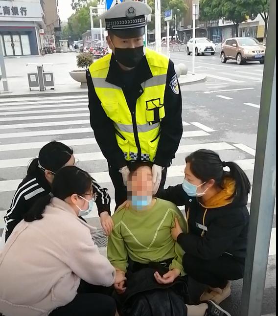 武漢街頭新貌，城市變遷與成長(zhǎng)印記